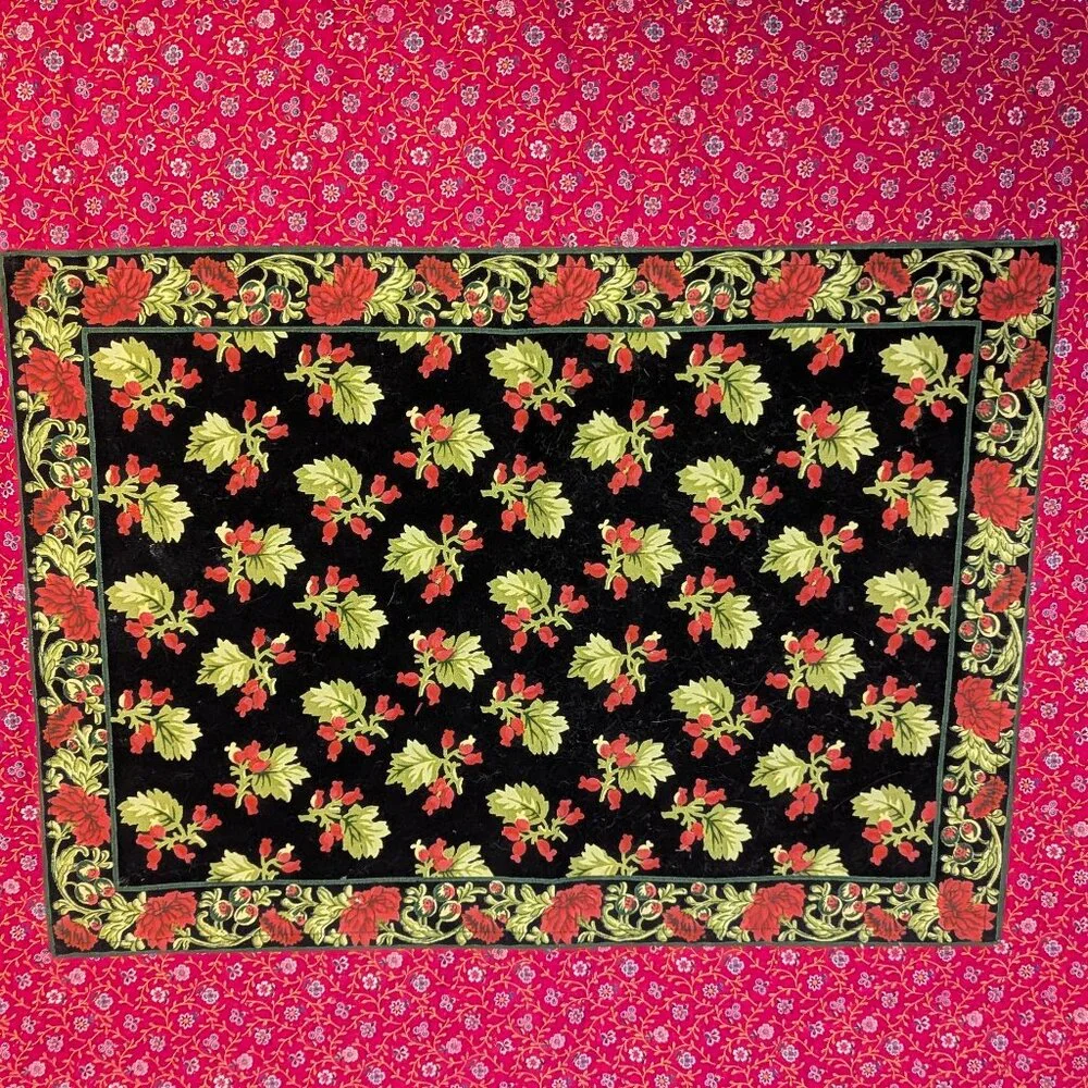 Vera‎ Bradley Placemats Holiday Winter Holly 10 Ct Pirouette Table Setting VTG